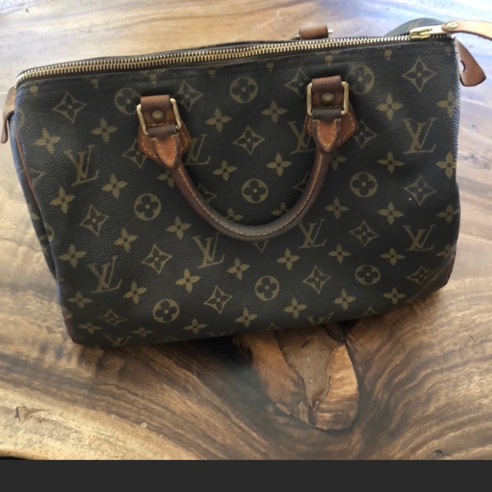 Louis Vuitton speedy 30